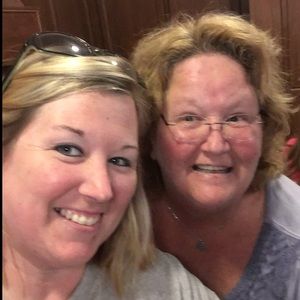 Meet your Posher, Kimberly